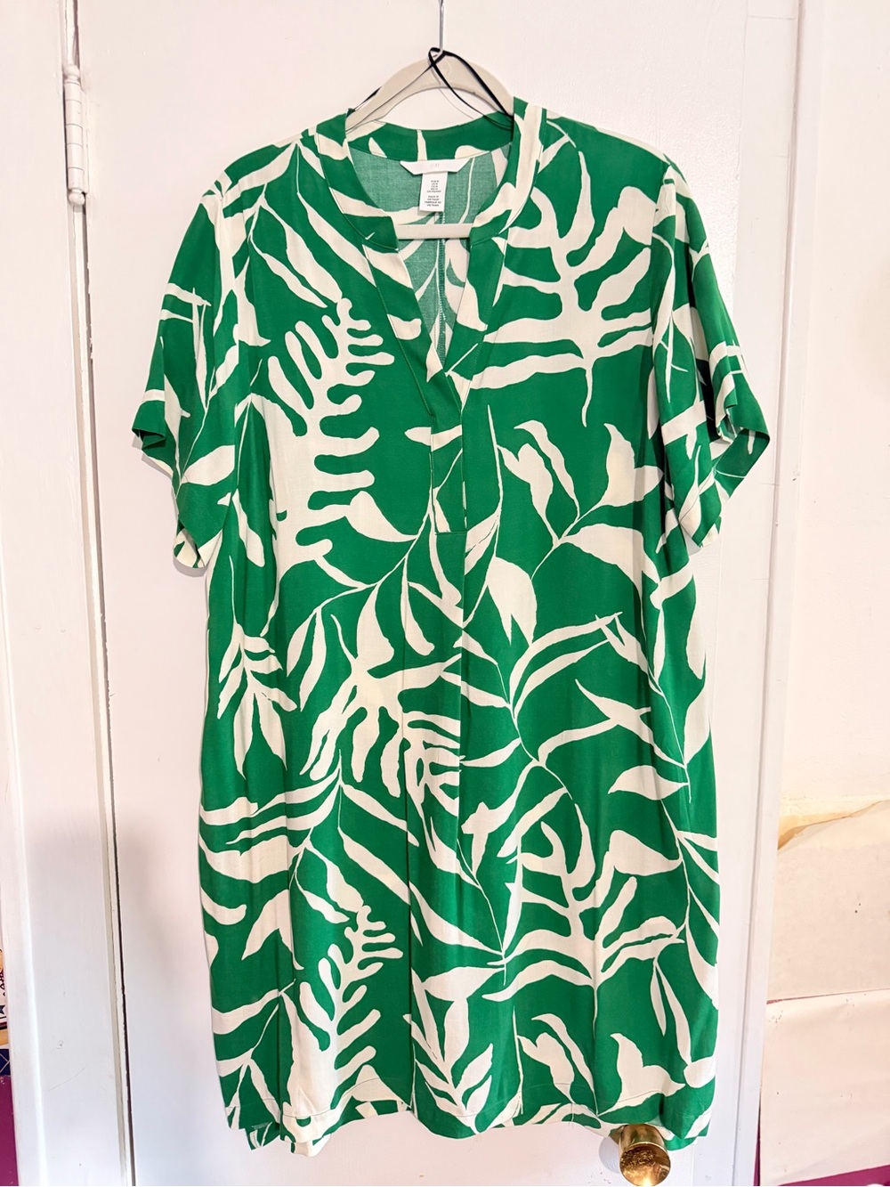 Like new .. H&M shift dress